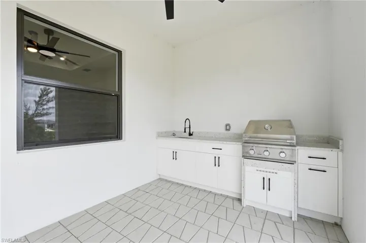 2026 Nw 21st St, Cape Coral, Florida 33993
