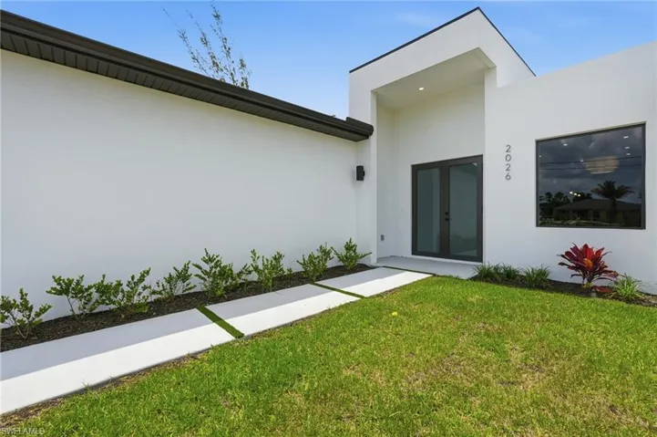 2026 Nw 21st St, Cape Coral, Florida 33993