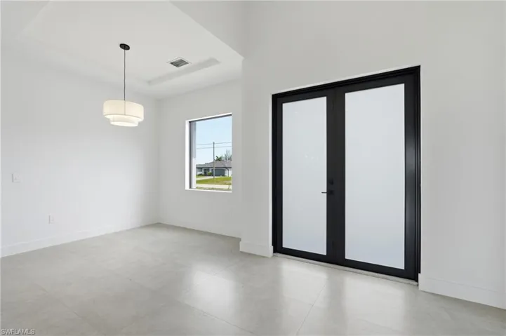 2026 Nw 21st St, Cape Coral, Florida 33993