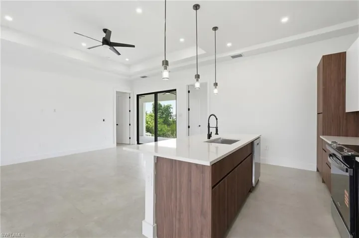 2026 Nw 21st St, Cape Coral, Florida 33993