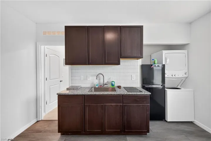 Kitchen and Laundry area