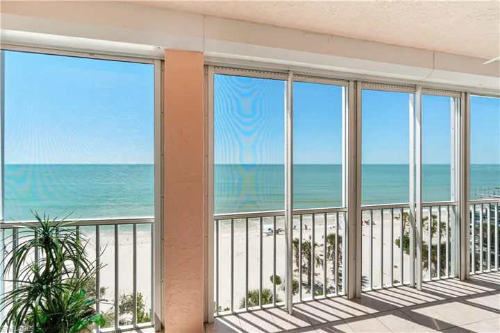 253  Barefoot Beach  BLVD, Bonita Springs, FL 34134
