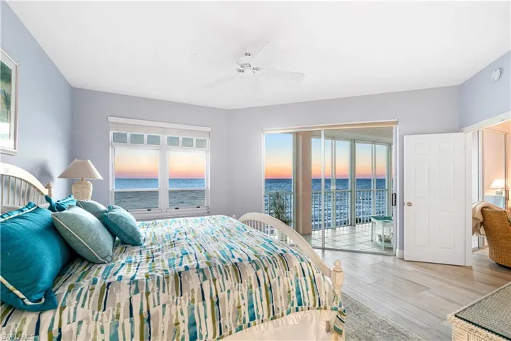 253  Barefoot Beach  BLVD, Bonita Springs, FL 34134