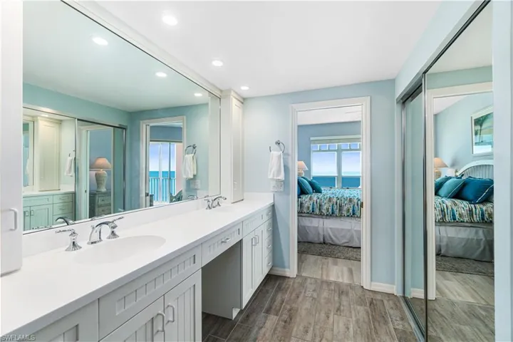 253  Barefoot Beach  BLVD, Bonita Springs, FL 34134