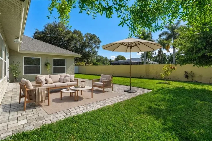 10225 Boca Cir, Naples, Florida 34109