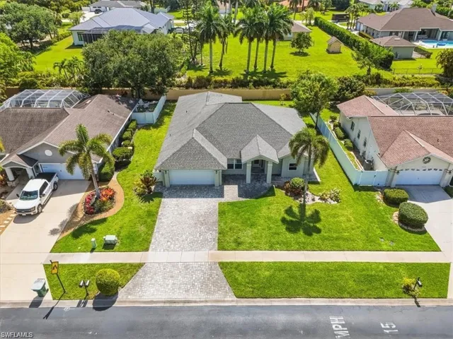 10225 Boca Cir, Naples, Florida 34109