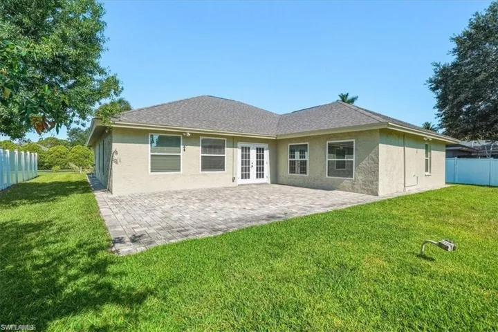 10225 Boca Cir, Naples, Florida 34109