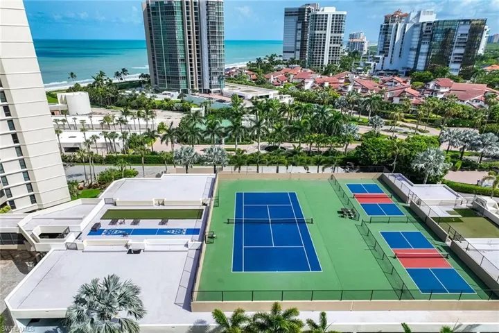 4551 Gulf Shore Blvd N 200, Naples, Florida 34103