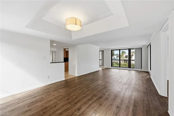 4551 Gulf Shore Blvd N 200, Naples, Florida 34103