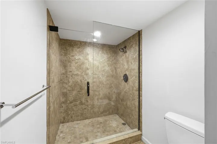 4551 Gulf Shore Blvd N 200, Naples, Florida 34103