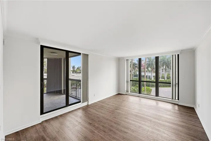 4551 Gulf Shore Blvd N 200, Naples, Florida 34103