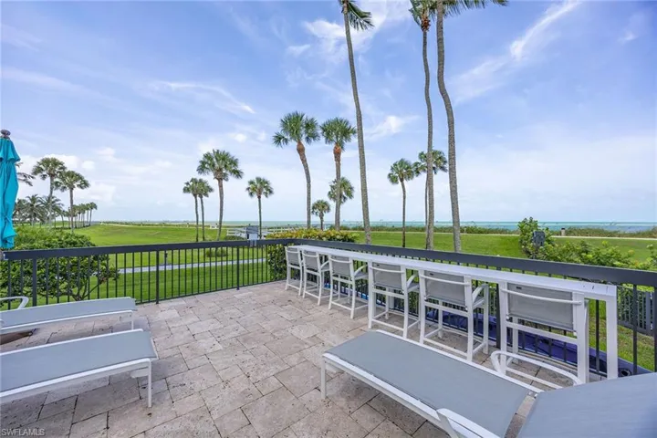 4551 Gulf Shore Blvd N 200, Naples, Florida 34103