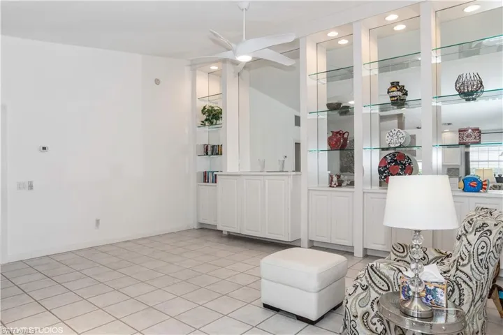 4768  San Carlo  CT, Naples, FL 34109