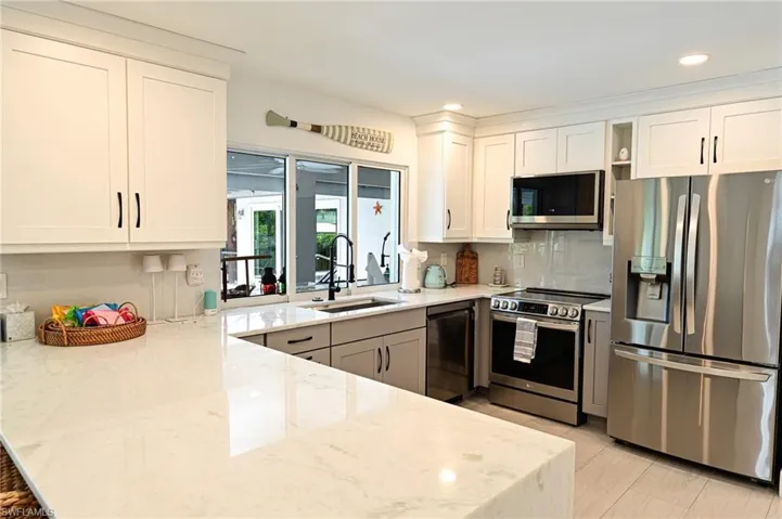 202 6th St, Bonita Springs, Florida 34134
