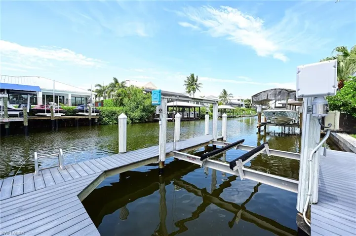 202 6th St, Bonita Springs, Florida 34134