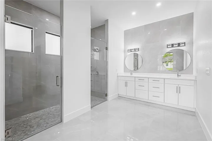 2840 master bathroom