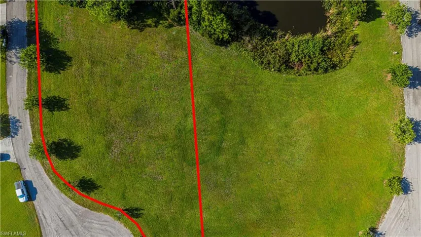18901 Bridge Wood Ct, Alva, Florida 33920