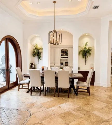 2056 Mission Dr, Naples, Florida 34109