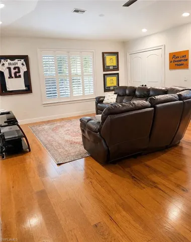 2056 Mission Dr, Naples, Florida 34109