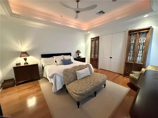 2056 Mission Dr, Naples, Florida 34109