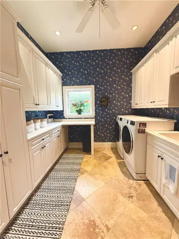 2056 Mission Dr, Naples, Florida 34109