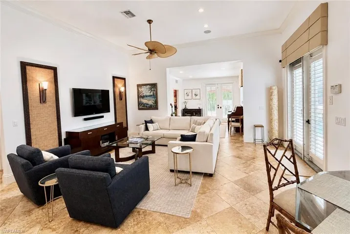 2056 Mission Dr, Naples, Florida 34109