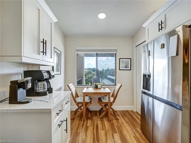 7300  Saint Ives  WAY, Naples, FL 34104