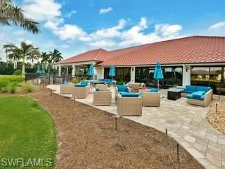 7300  Saint Ives  WAY, Naples, FL 34104
