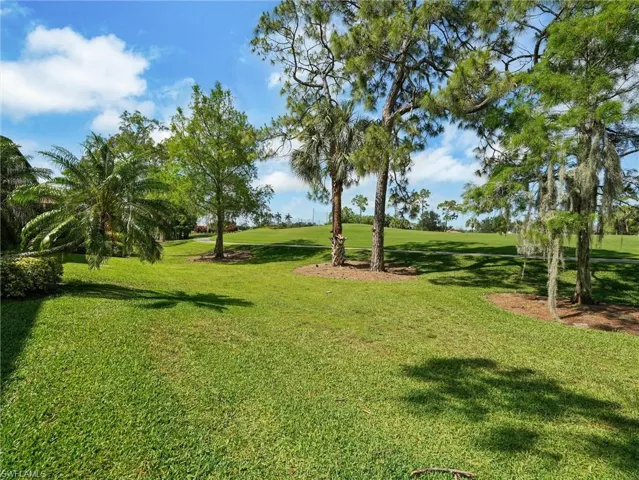 7300  Saint Ives  WAY, Naples, FL 34104