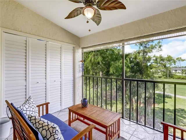 7300  Saint Ives  WAY, Naples, FL 34104