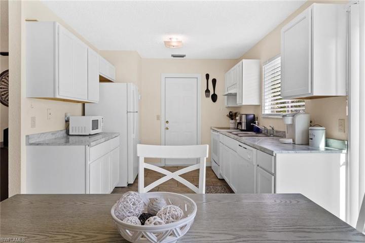 4043 E Sunflower  CIR, LABELLE, FL 33935