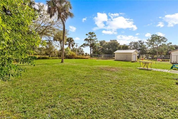 4043 E Sunflower  CIR, LABELLE, FL 33935