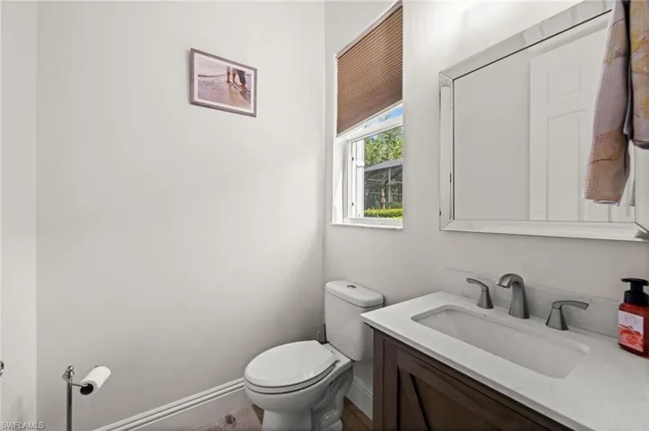 19496 La Serena Dr, Estero, Florida 33967