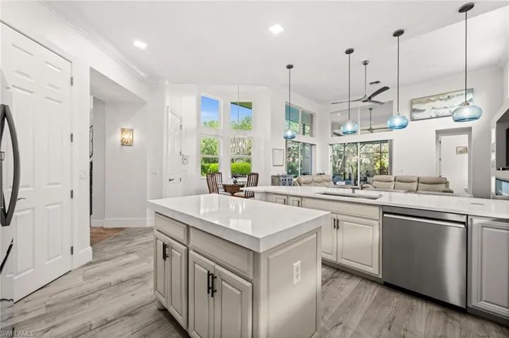19496 La Serena Dr, Estero, Florida 33967