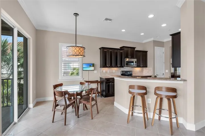 breakfast nook