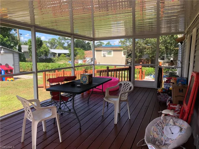 8386  Suncoast  DR, North Fort Myers, FL 33917