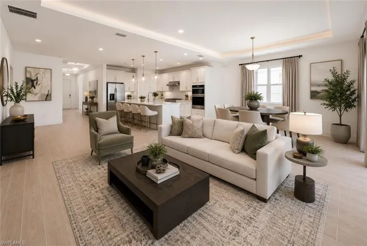 Riverland Farmhouse | Virtually Staged