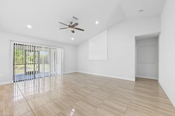 718  Plumosa  AVE, Lehigh Acres, FL 33972