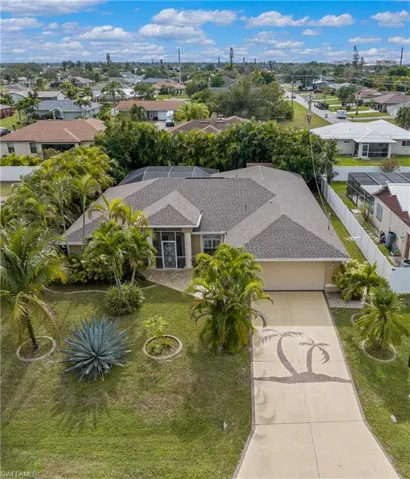 1718 NE 1st  TER, Cape Coral, FL 33909