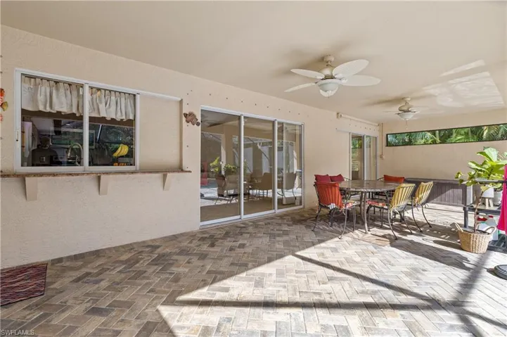 1718 NE 1st  TER, Cape Coral, FL 33909