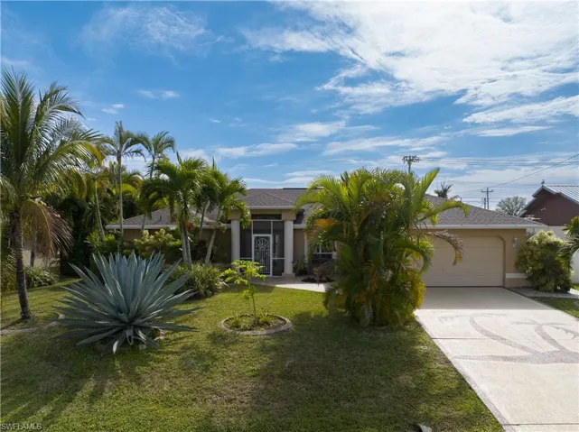 1718 NE 1st  TER, Cape Coral, FL 33909