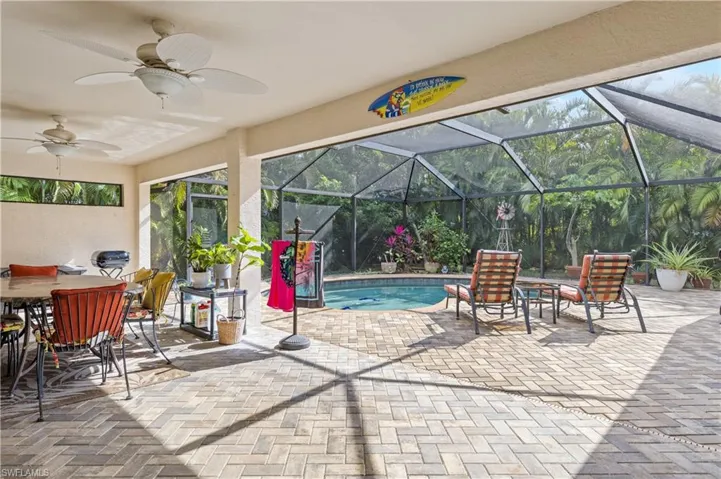 1718 NE 1st  TER, Cape Coral, FL 33909