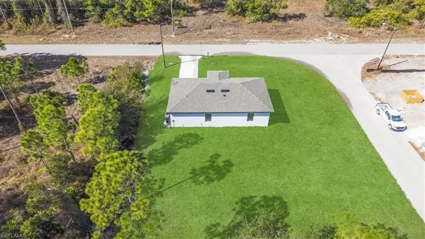 Aerial view of property and surrounding area