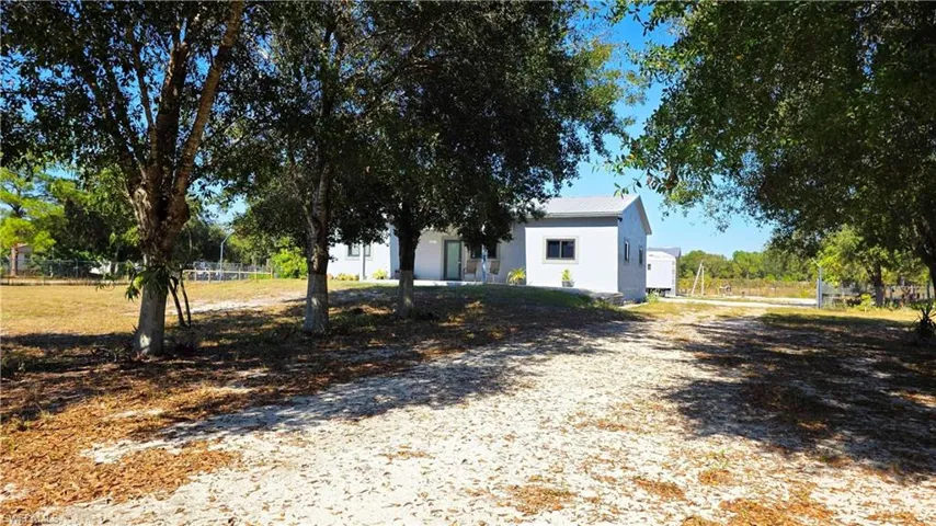 527 Perimeter, Clewiston, Florida 33440