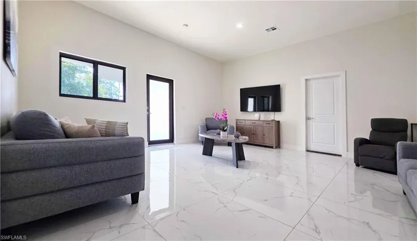 527 Perimeter, Clewiston, Florida 33440