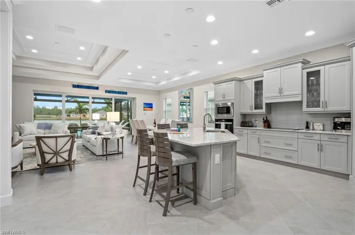 8795 Calypso Ct, Naples, Florida 34112