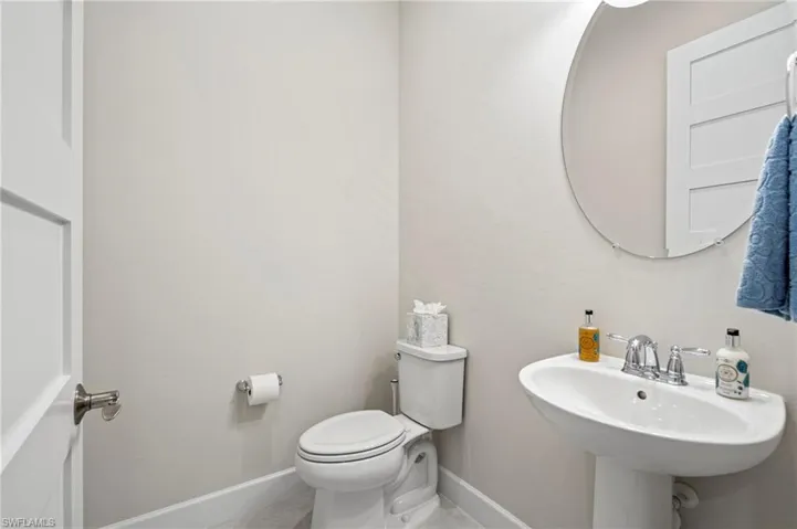 8795  Calypso  CT, Naples, FL 34112