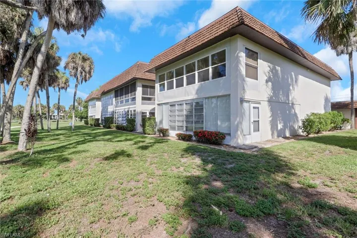 1723 Golf Club Dr 1, North Fort Myers, Florida 33903