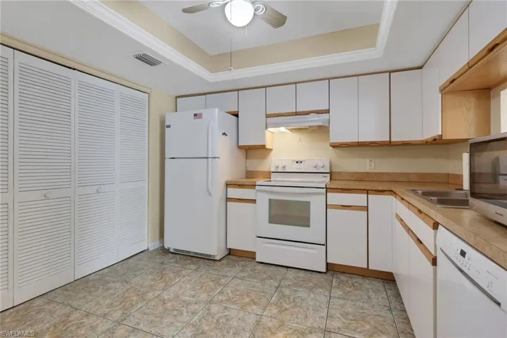 1723 Golf Club Dr 1, North Fort Myers, Florida 33903
