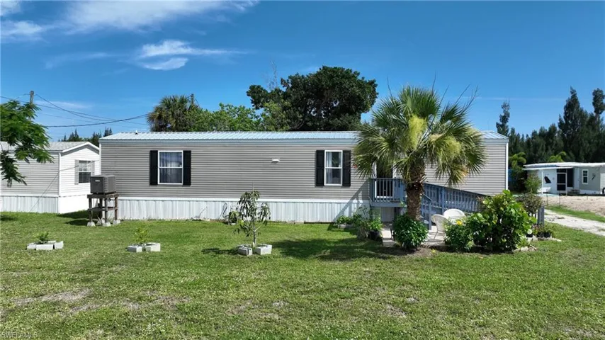 4976 Curlew Dr, Other, Florida 33956
